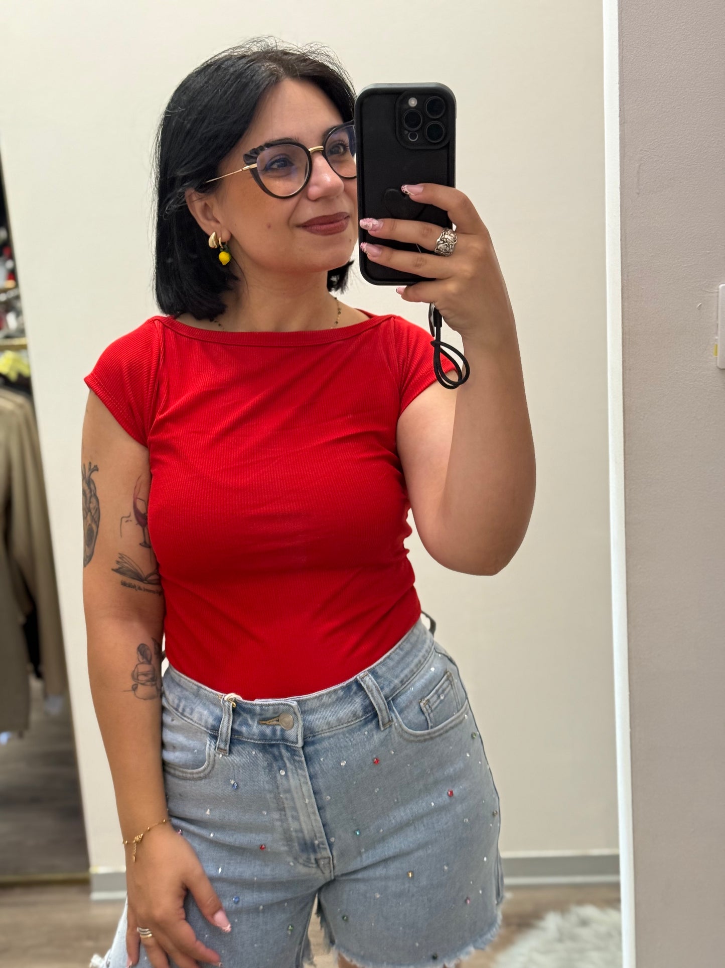 T shirt Beatrice a costine