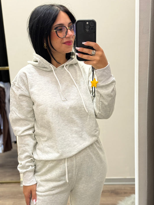Tuta con cappuccio